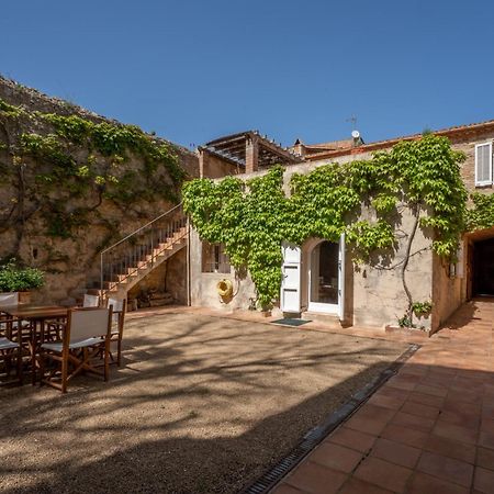 Deco - Casa Voltes Peratallada Exterior photo